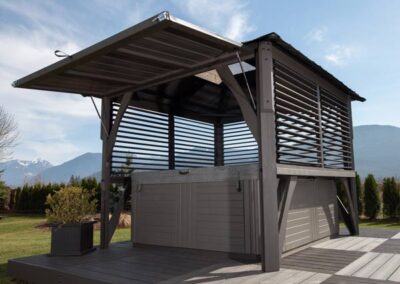 arcticspas Napa with Three Louvers Door